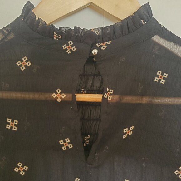 Who What Wear Chiffon Long Sleeve Blouse - Picture 4 of 8